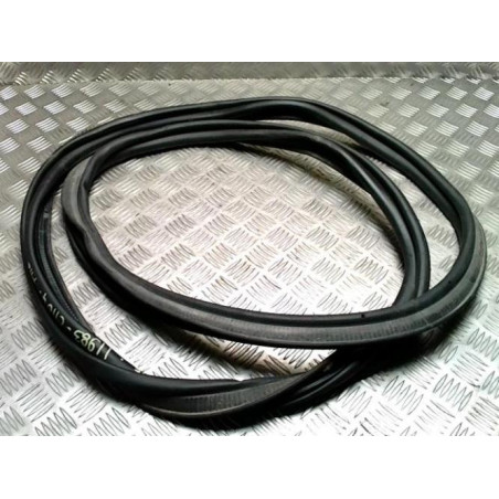 Joint de coffre RENAULT CLIO 4 PHASE 2 d’occasion