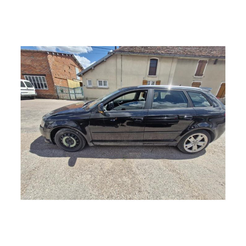 Feu arriere principal droit (feux) AUDI A3 2 SPORTBACK PHASE 2 d’occasion