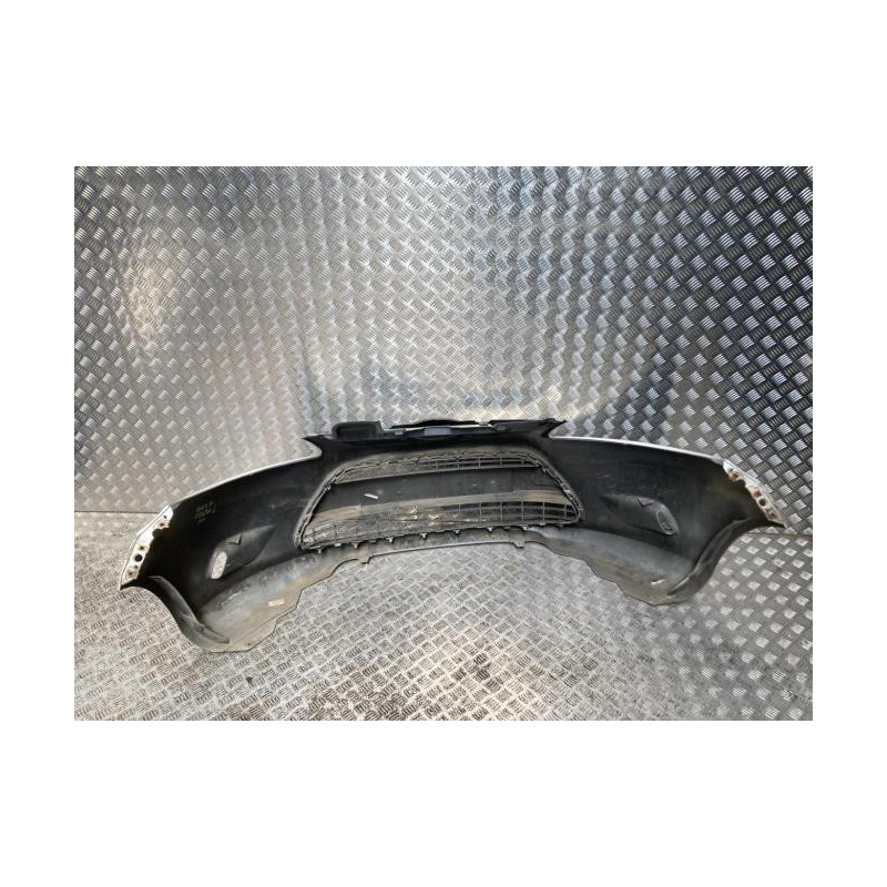Pare choc avant FORD FIESTA 6 PHASE 1 d’occasion