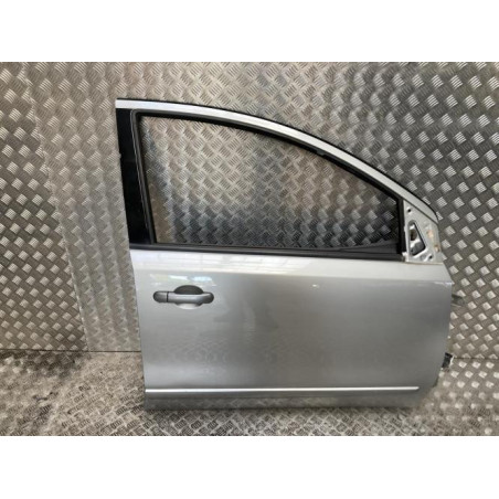 Porte avant droit NISSAN NOTE 1 PHASE 2 d’occasion