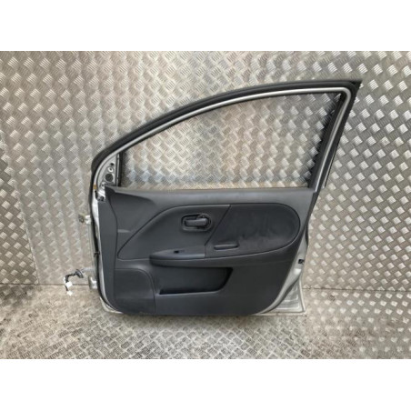 Porte avant droit NISSAN NOTE 1 PHASE 2 d’occasion
