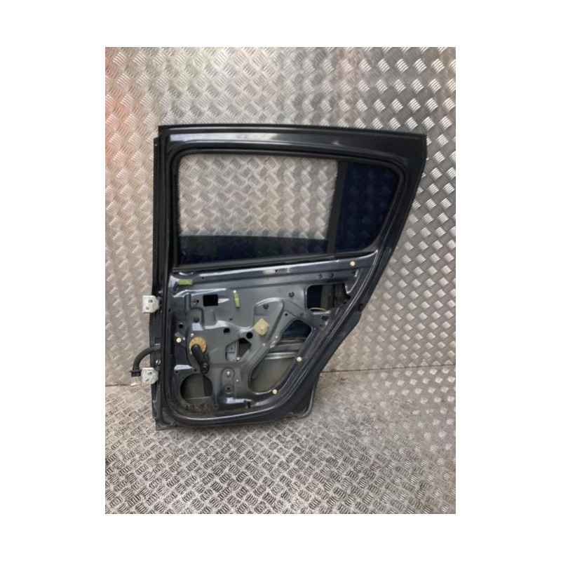 Porte arriere droit DACIA SANDERO 1 d’occasion
