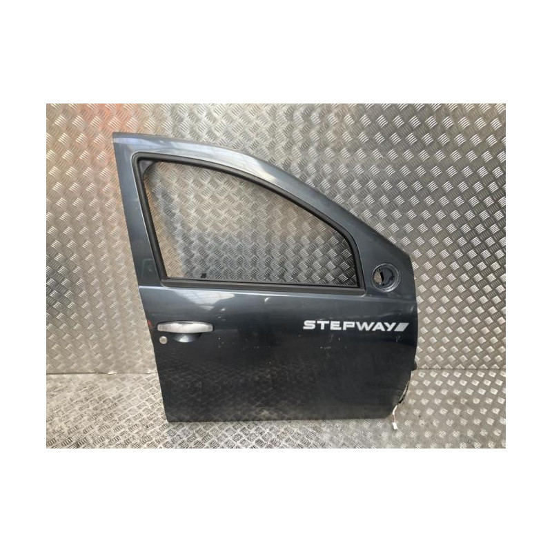 Porte avant droit DACIA SANDERO 1 d’occasion