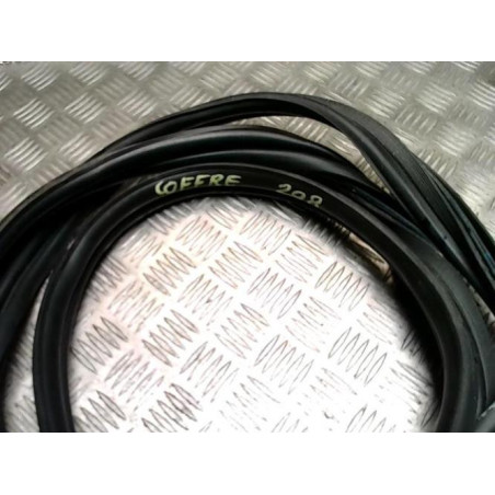 Joint de coffre PEUGEOT 208 1 PHASE 1 d’occasion