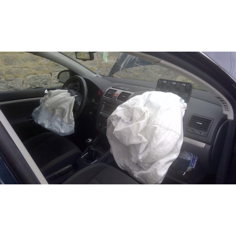 Cardan gauche (transmission) VOLKSWAGEN GOLF 5 d’occasion
