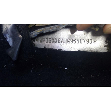Platine feu arriere gauche FORD FIESTA 6 PHASE 1 d’occasion