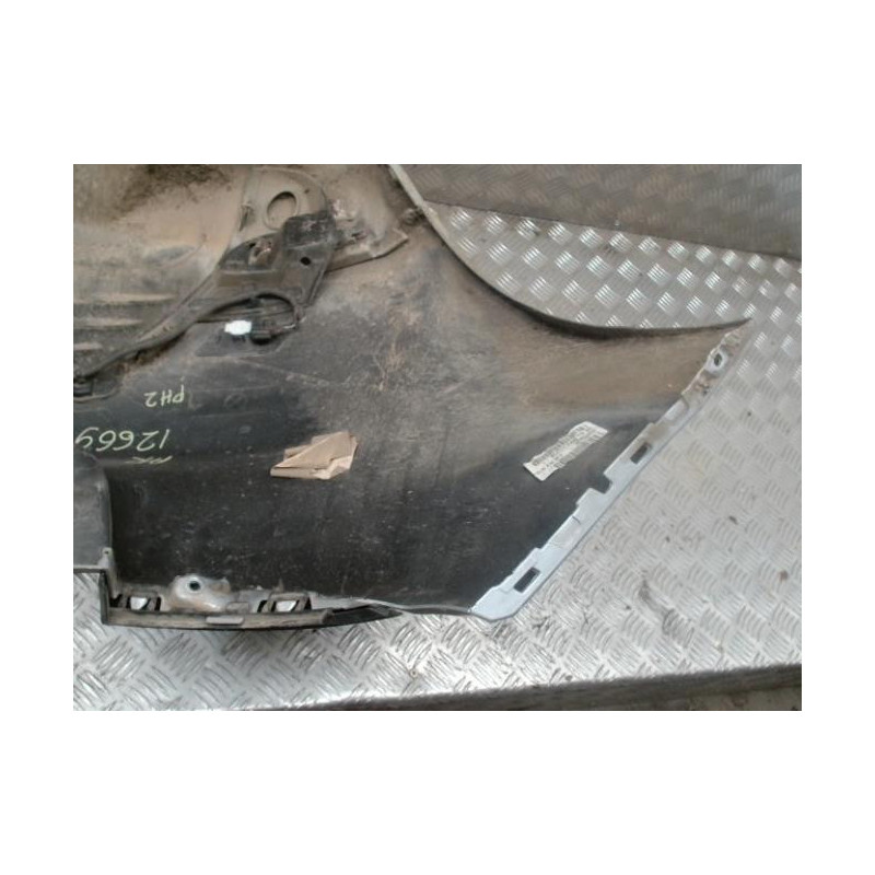Pare choc arriere RENAULT CLIO 4 PHASE 2 d’occasion