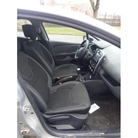 Pare choc arriere RENAULT CLIO 4 PHASE 2 d’occasion