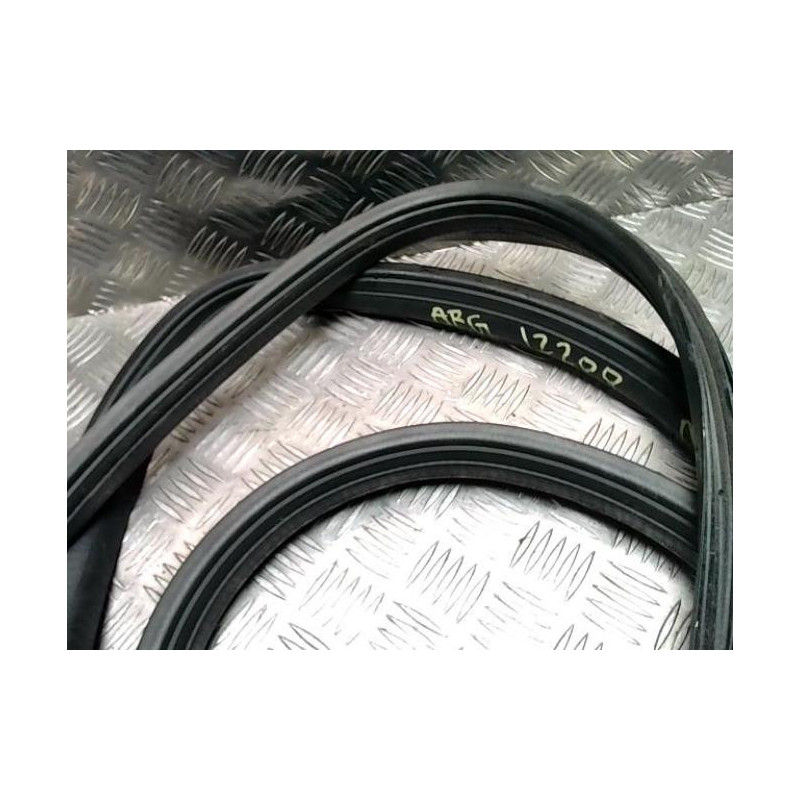Joint de porte arriere gauche MERCEDES CLASSE M 163 PHASE 2 d’occasion