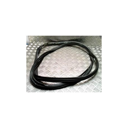 Joint de porte avant droite MERCEDES CLASSE M 163 PHASE 2 d’occasion