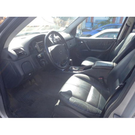 Joint de porte avant droite MERCEDES CLASSE M 163 PHASE 2 d’occasion