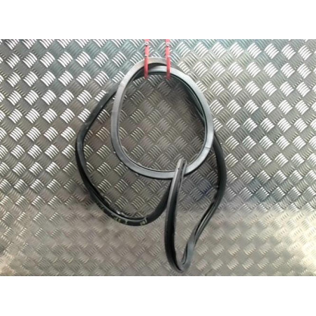 Joint de porte arriere gauche VOLKSWAGEN GOLF 7 PHASE 1 d’occasion