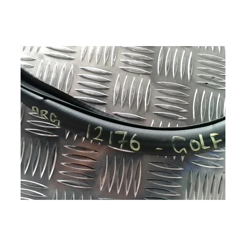 Joint de porte arriere gauche VOLKSWAGEN GOLF 7 PHASE 1 d’occasion