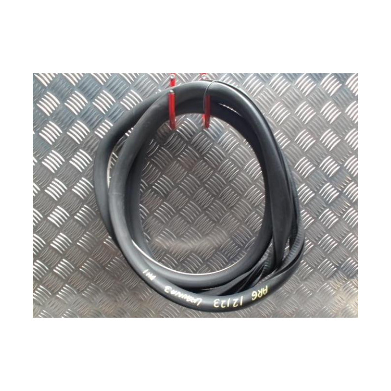 Joint de porte arriere gauche RENAULT LAGUNA 3 PHASE 1 d’occasion