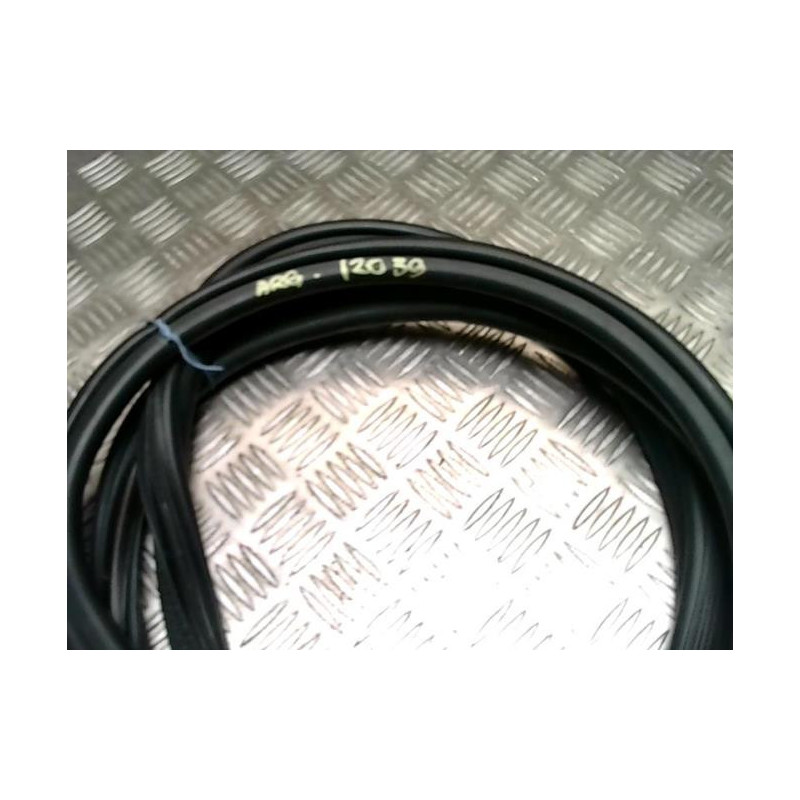 Joint de porte arriere gauche AUDI A4 3 AVANT PHASE 1 BREAK d’occasion