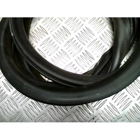 Joint de porte arriere gauche CITROEN C4 PICASSO 2 PHASE 1 d’occasion