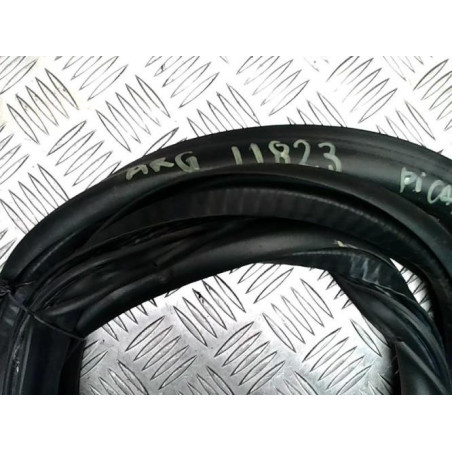 Joint de porte arriere gauche CITROEN C4 PICASSO 2 PHASE 1 d’occasion