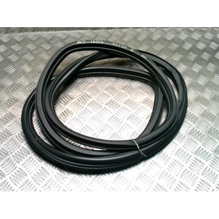 Joint de porte avant droite OPEL ZAFIRA B PHASE 2 d’occasion