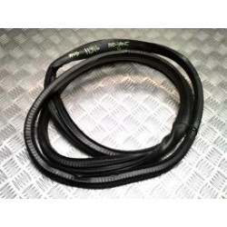 Joint de porte avant droite RENAULT MEGANE 4 PHASE 2 d’occasion