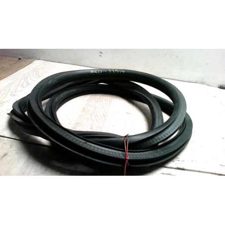 Joint de porte arriere droite OPEL CORSA D PHASE 2 d’occasion