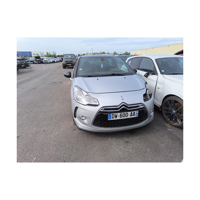Platine feu arriere gauche CITROEN DS3 PHASE 1 d’occasion