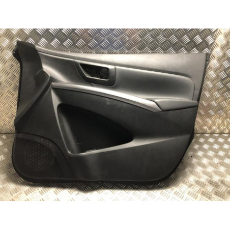 Panneau de porte avant droit SUZUKI SX4 2 S-CROSS PHASE 2 d’occasion