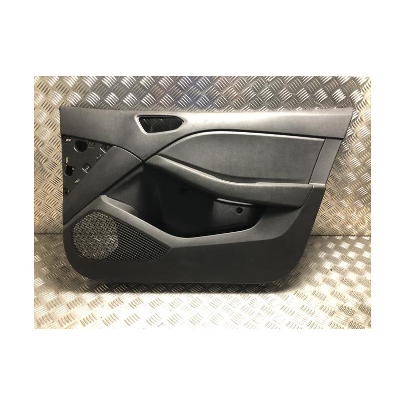 Panneau de porte avant droit RENAULT CLIO 5 PHASE 1 d’occasion