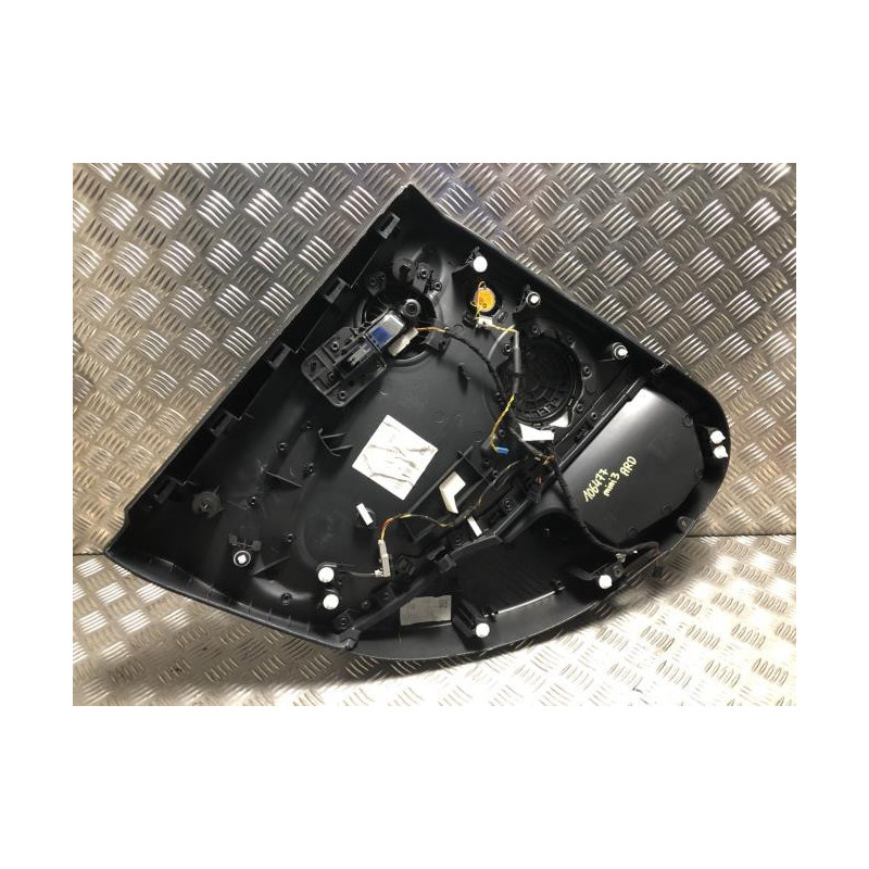 Panneau de porte arriere droit MINI MINI 3 F55 PHASE 2 d’occasion