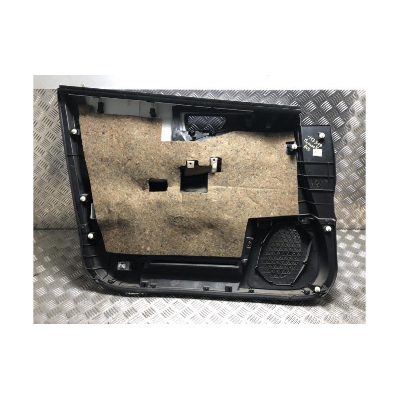 Panneau de porte avant droit NISSAN MURANO 1 d’occasion
