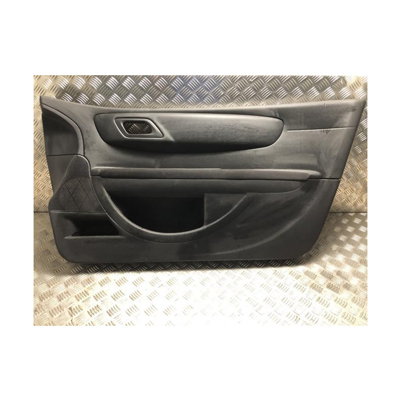 Panneau de porte avant droit CITROEN C4 1 PHASE 1 COUPE d’occasion