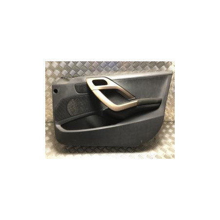 Panneau de porte avant droit PEUGEOT 208 1 PHASE 1 d’occasion