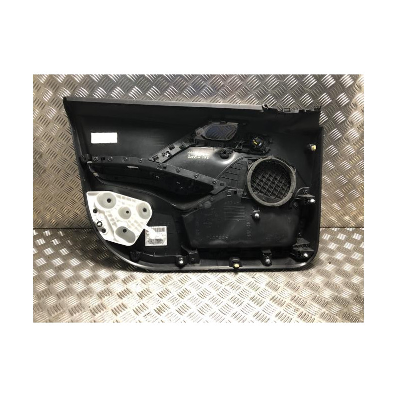 Panneau de porte avant droit PEUGEOT 2008 1 PHASE 1 d’occasion