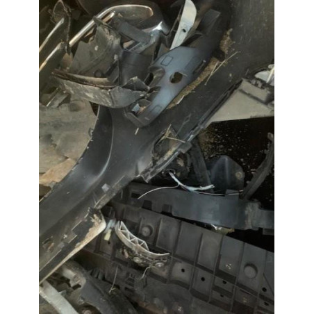 Panneau de porte avant droit PEUGEOT 2008 1 PHASE 1 d’occasion