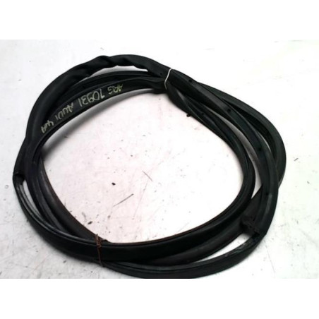 Joint de porte arriere gauche AUDI A4 2 AVANT PHASE 2 BREAK d’occasion