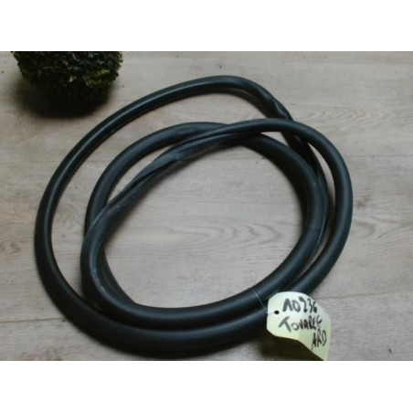 Joint de porte arriere droite VOLKSWAGEN TOUAREG 1 PHASE 1 d’occasion