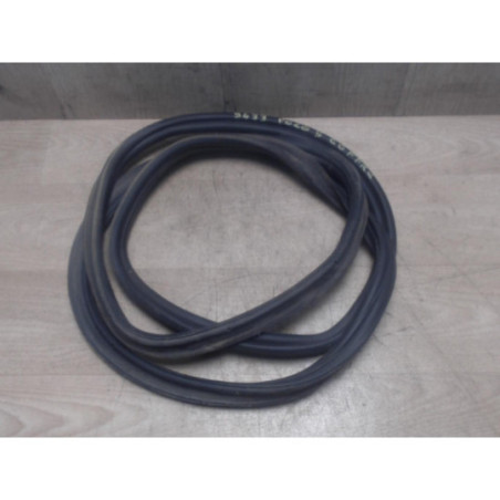 Joint de coffre VOLKSWAGEN POLO 5 PHASE 2 d’occasion