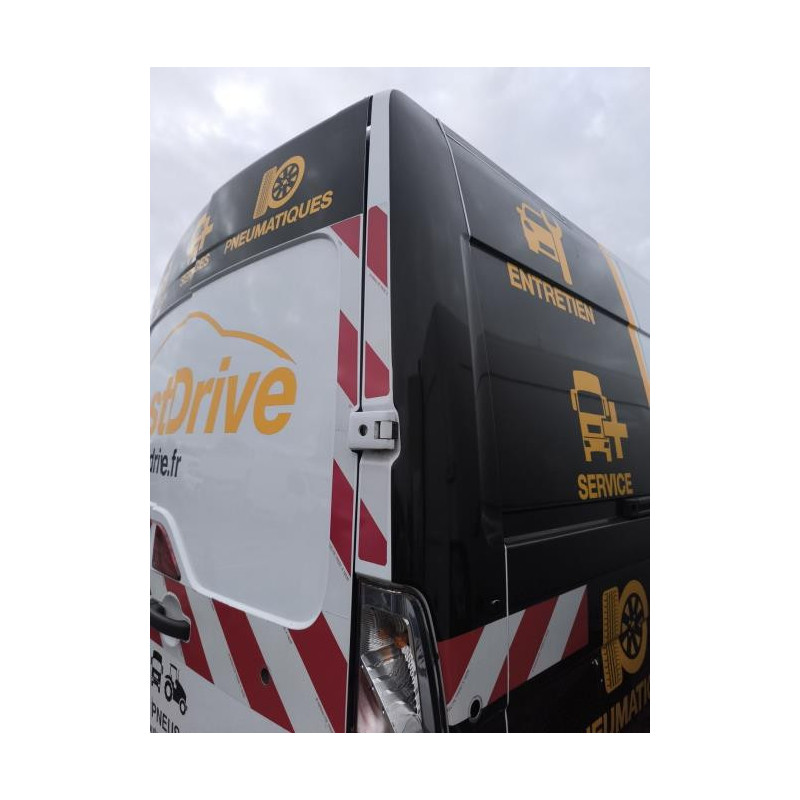 Crosse arriere droit RENAULT MASTER 3 PHASE 3 d’occasion