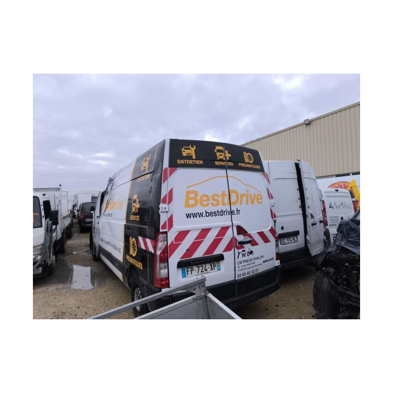 Crosse arriere gauche RENAULT MASTER 3 PHASE 3 d’occasion