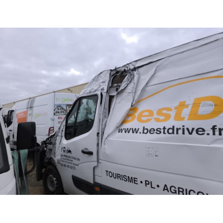 Crosse arriere gauche RENAULT MASTER 3 PHASE 3 d’occasion