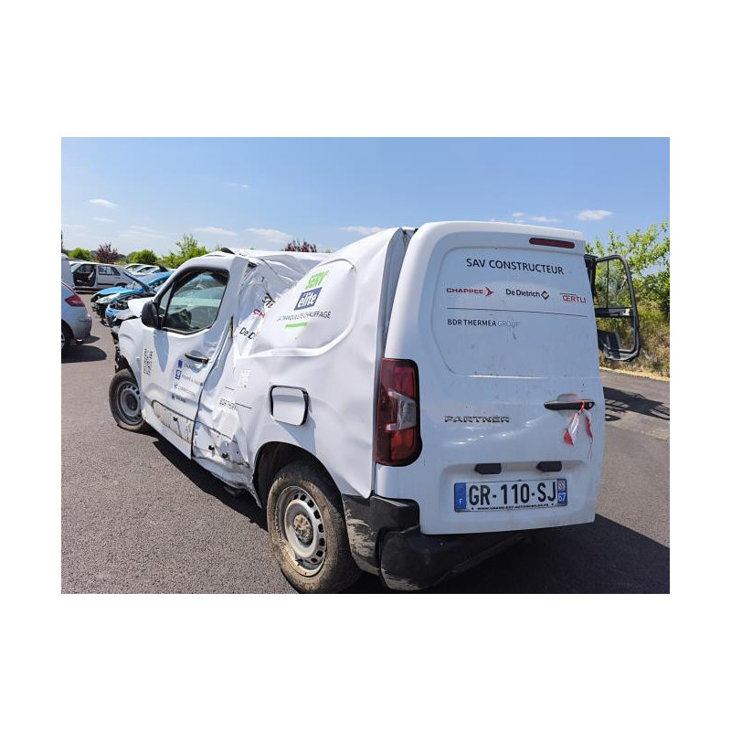 Enjoliveur anti brouillard PEUGEOT PARTNER 3 PHASE 1 d’occasion