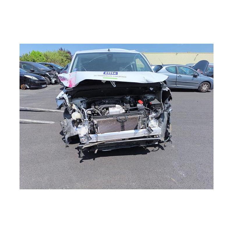 Enjoliveur anti brouillard PEUGEOT PARTNER 3 PHASE 1 d’occasion
