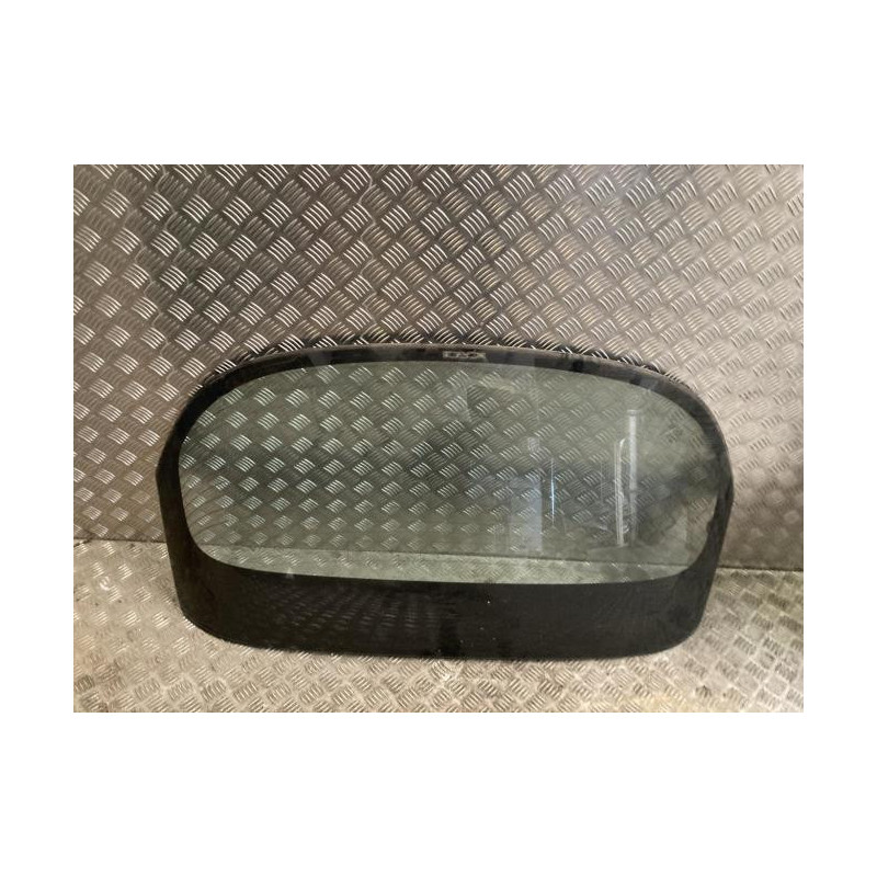 Lunette arriere HONDA CIVIC 8 PHASE 2 d’occasion