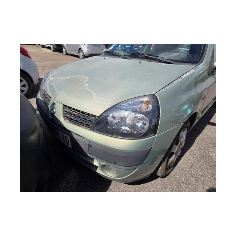 Platine feu arriere gauche RENAULT CLIO 2 PHASE 2 d’occasion