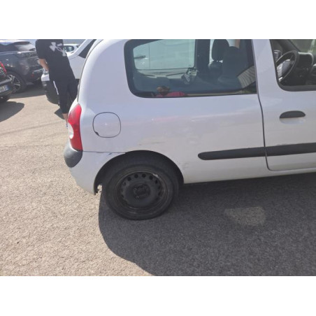Feu arriere principal droit (feux) RENAULT CLIO 2 PHASE 2 d’occasion
