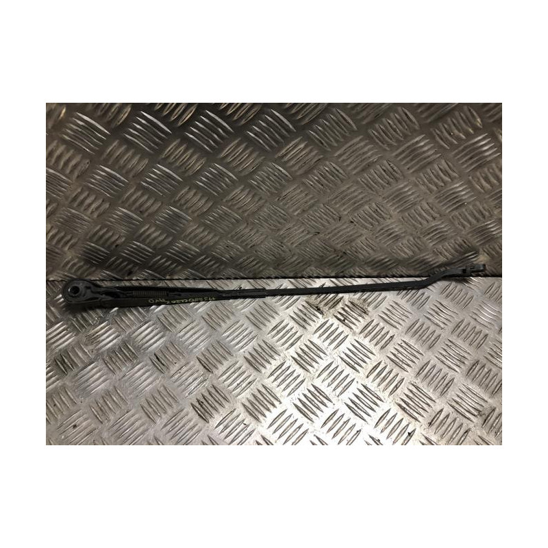 Bras essuie glace avant droit RENAULT CLIO 2 PHASE 2 d’occasion