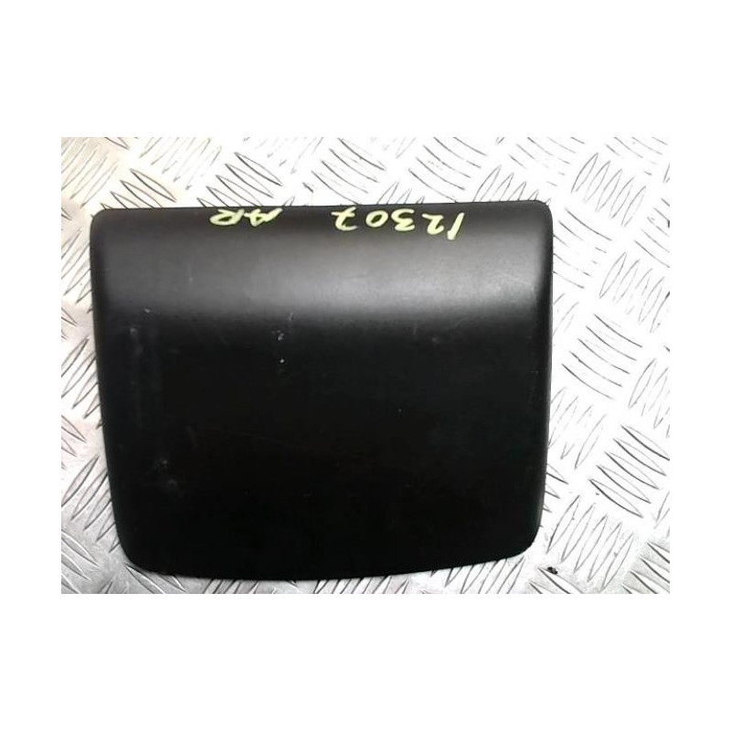 Feu arriere stop central NISSAN MICRA 3 PHASE 3 d’occasion