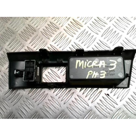 Commande de reglage hauteur de phare NISSAN MICRA 3 PHASE 3 d’occasion