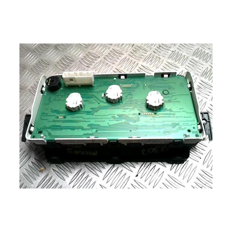 Compteur NISSAN MICRA 3 PHASE 3 d’occasion