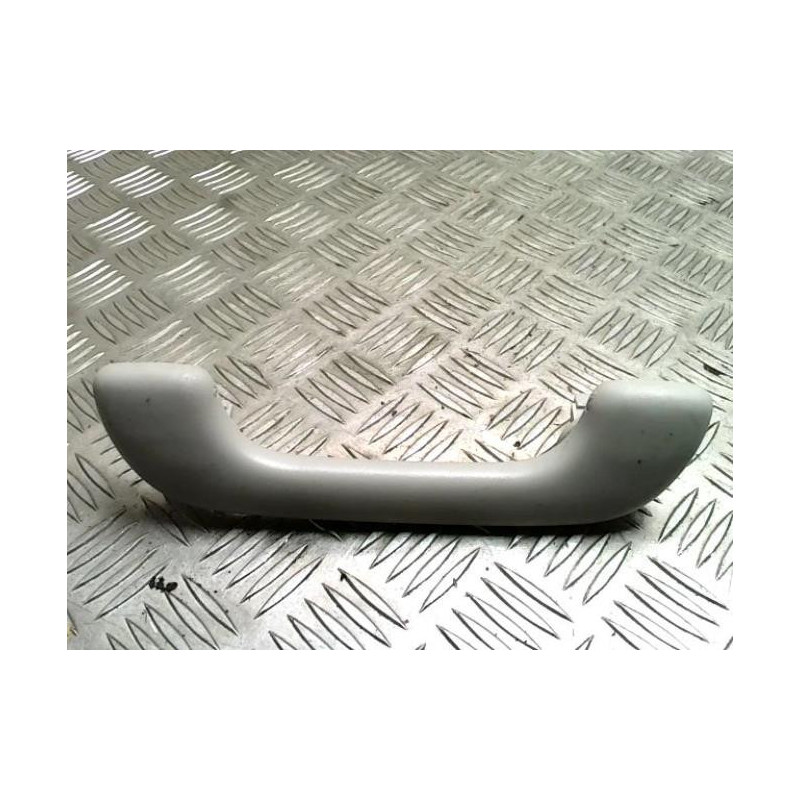 Poignee de maintien avant droit NISSAN MICRA 3 PHASE 3 d’occasion