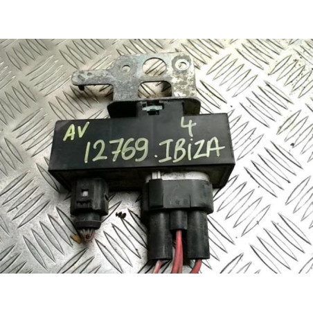 Relais de prechauffage SEAT IBIZA 4 PHASE 1 d’occasion
